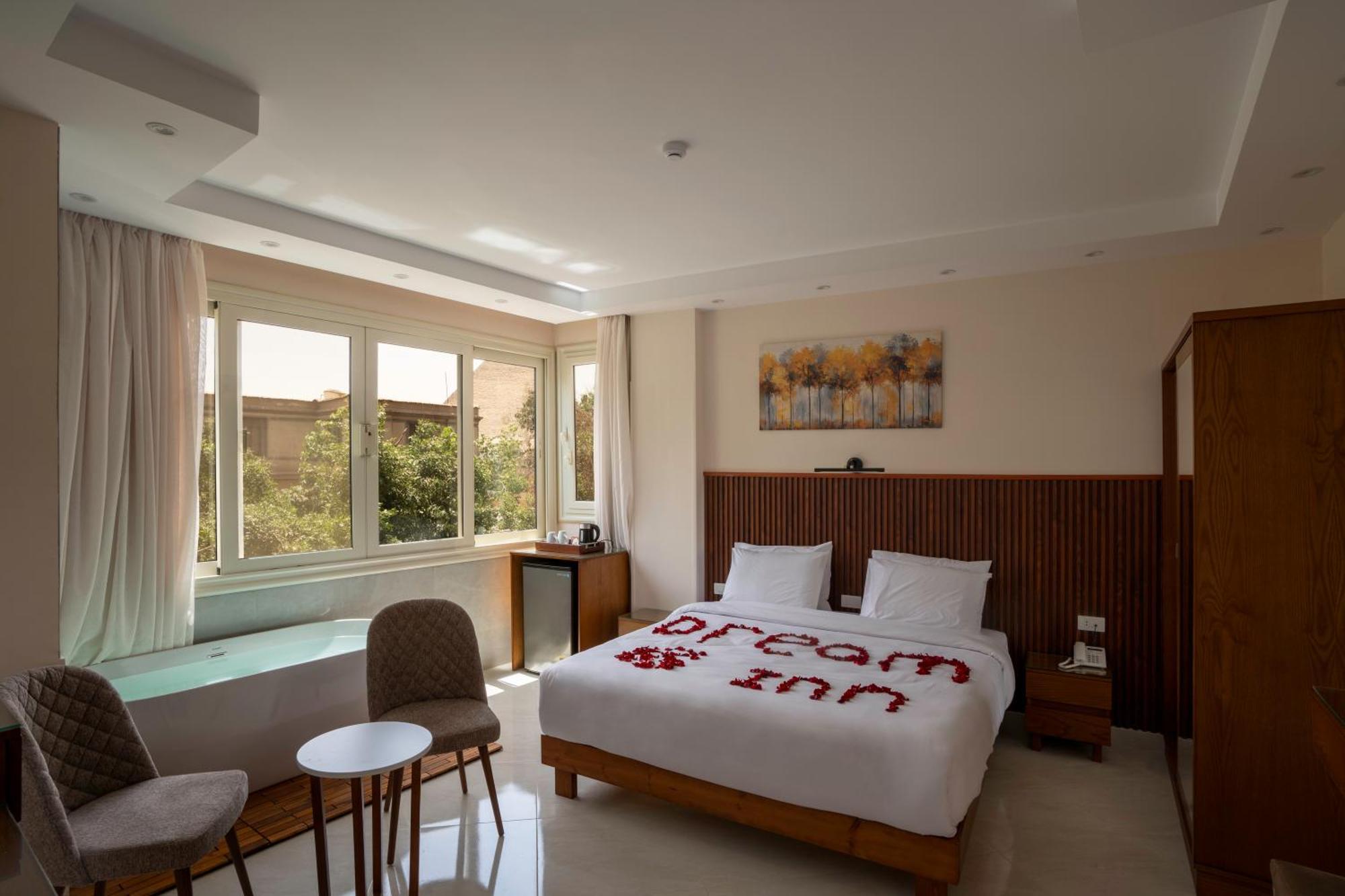Dream Inn Pyramids View Kafret el-Gabal Exteriör bild