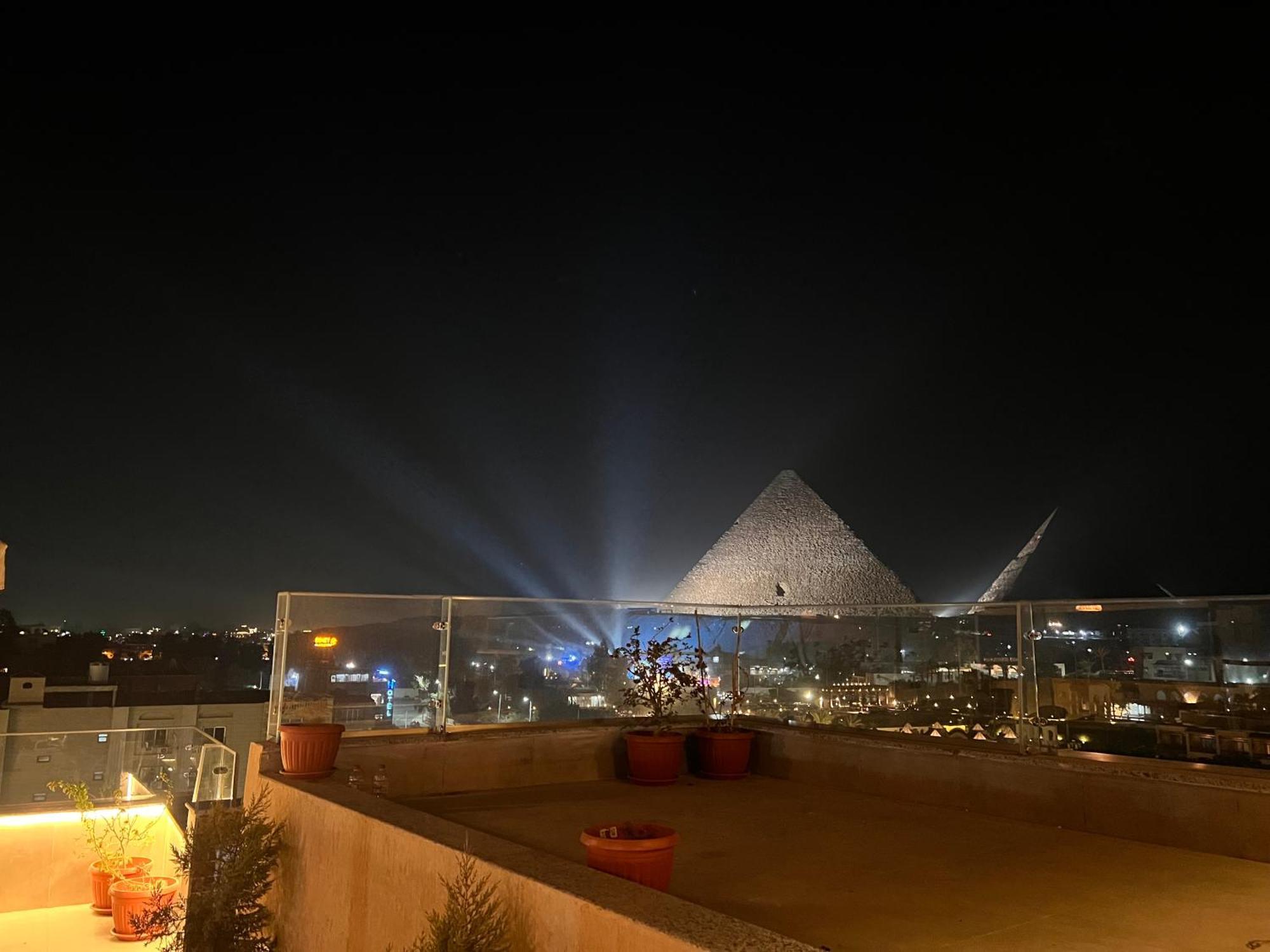 Dream Inn Pyramids View Kafret el-Gabal Exteriör bild