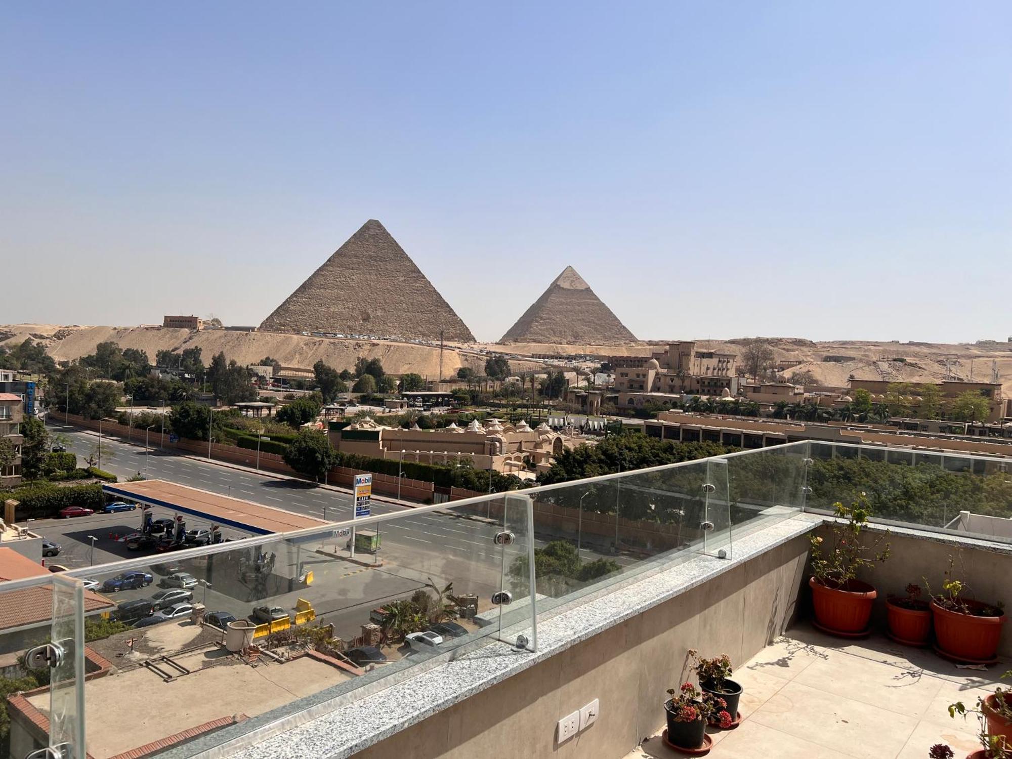 Dream Inn Pyramids View Kafret el-Gabal Exteriör bild